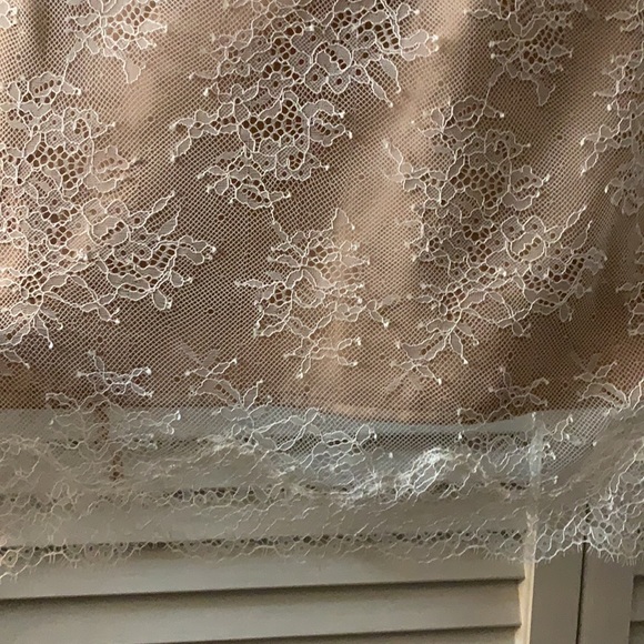 VS elegant dress. - Picture 4 of 6